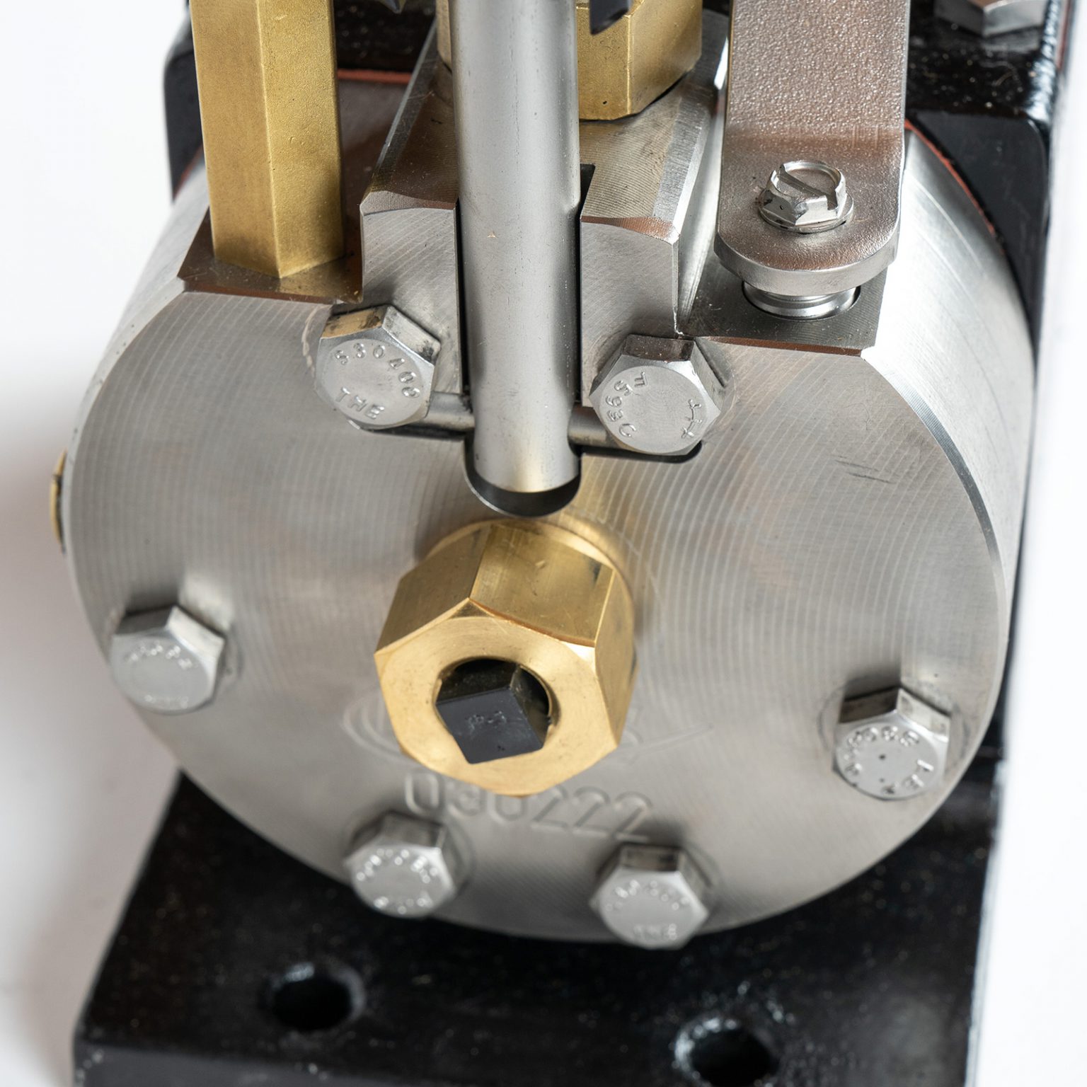 Betts Reman Hydraulic Pump JTech Machine